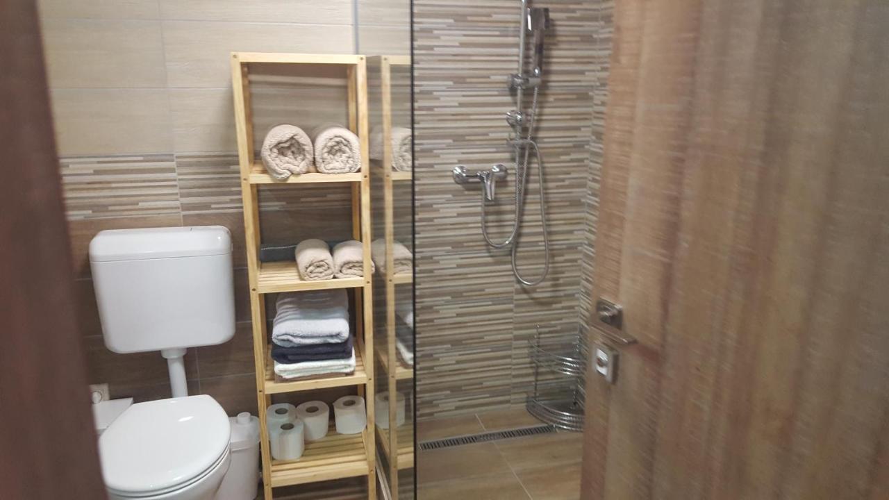 Gyoengyvirag Apartman Keszthely Exterior photo